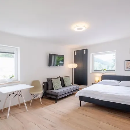 Hotel Lesovna Pec pod Sněžkou