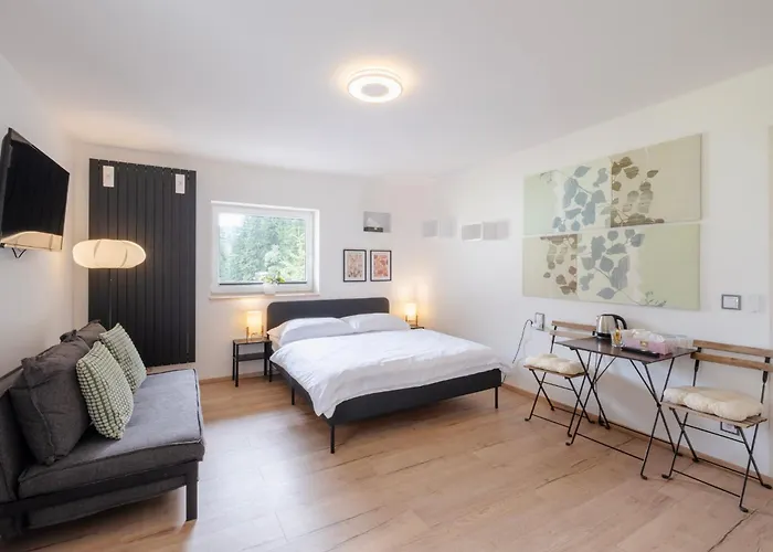 Hotell Lesovna Pec pod Snezkou